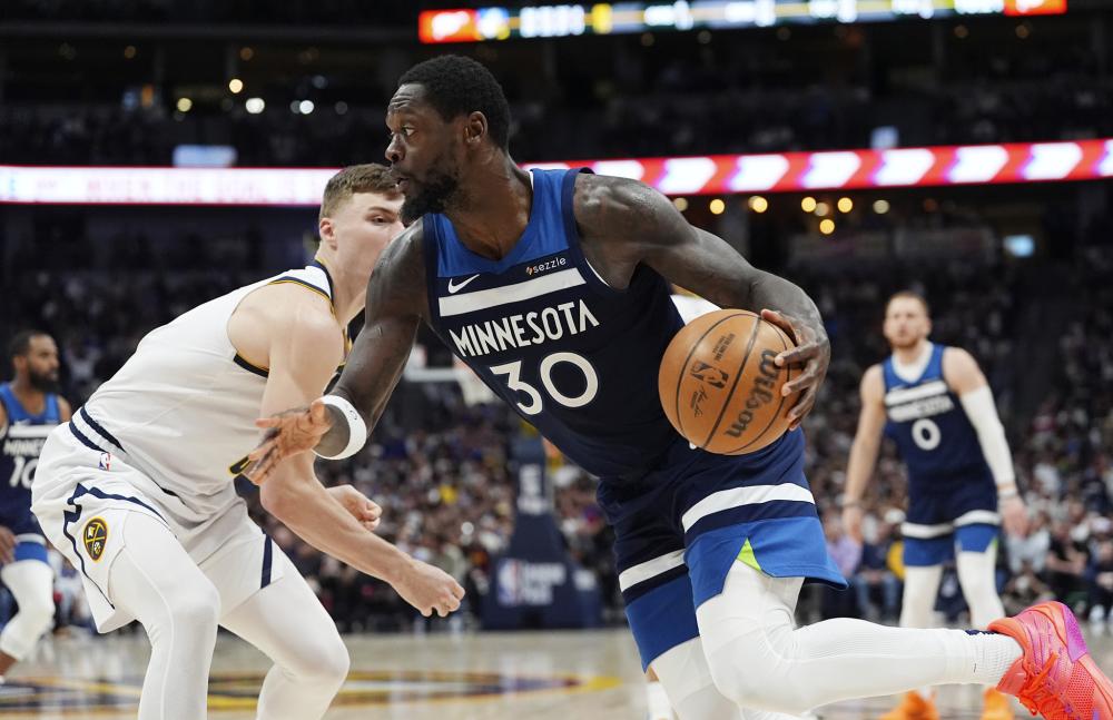 篮球——NBA常规赛：勇士胜活塞.